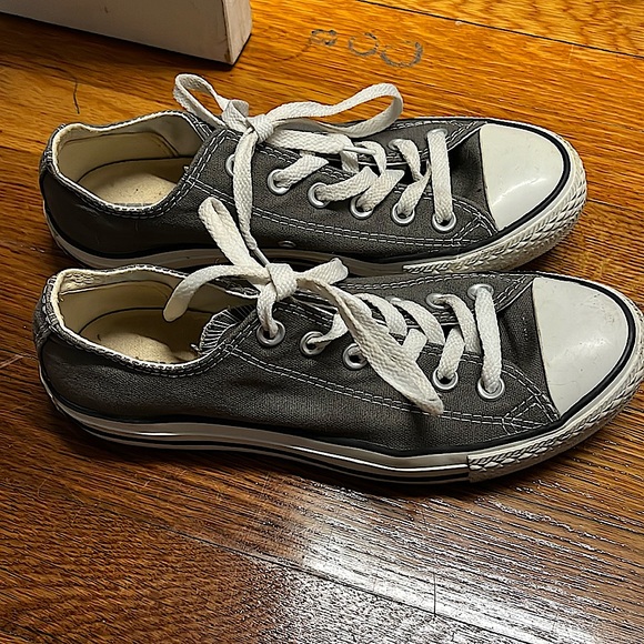 Converse All Star low tops women’s 7 gray👟♥ - Picture 1 of 6
